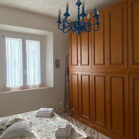 Apartment La Casa Gialla