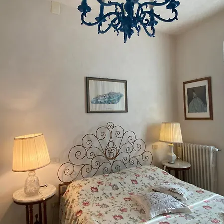 Apartment La Casa Gialla *