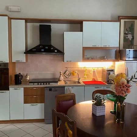 La Casa Gialla